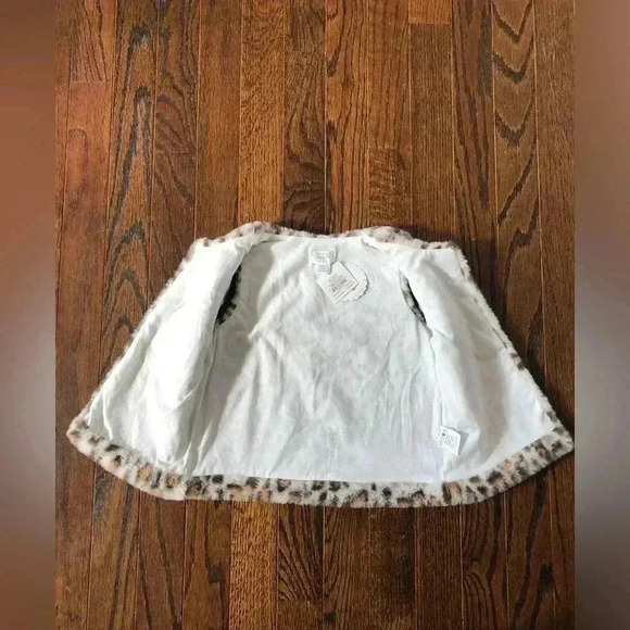 Mud Pie Girls 2T-3T Tan Leopard Faux Fur Vest - NWT!! - Picture 6 of 10